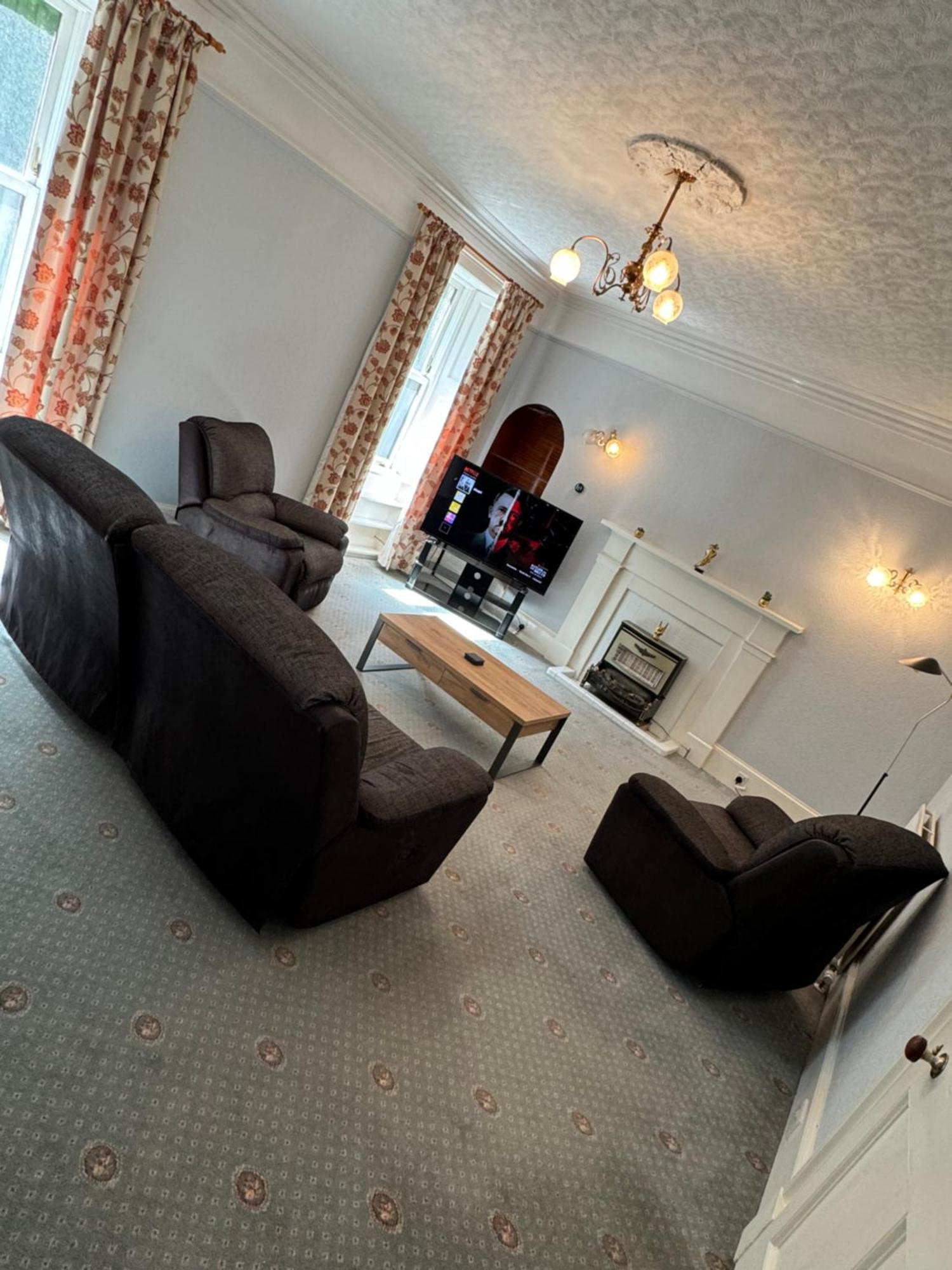 4 Bed Harbour House Lejlighed Wick  Eksteriør billede